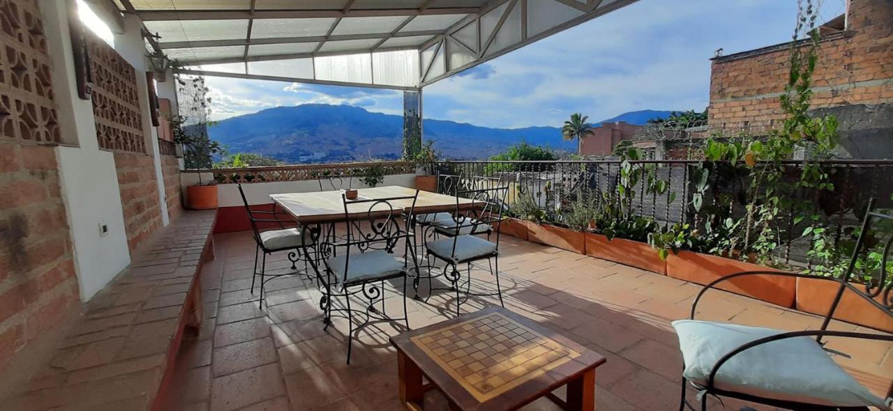 Villa Del Prado Medellín Eksteriør billede